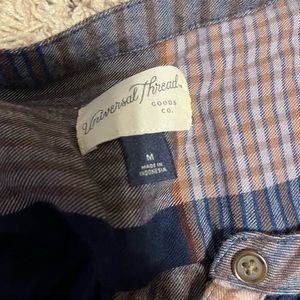 Universal thread dress shirt from Target. Loose fit size medium. Long sleeve.